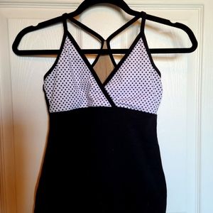 Lululemon athletic top